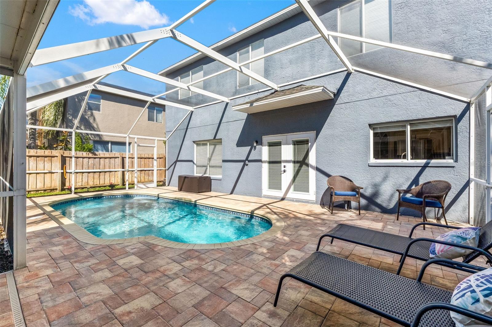 EASTLAKE OAKS PH 3 - Residential