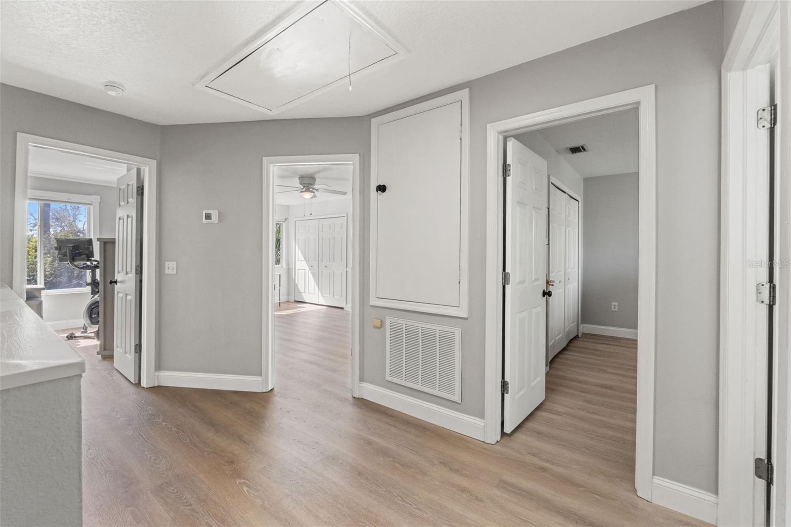 EASTLAKE OAKS PH 3 - Residential