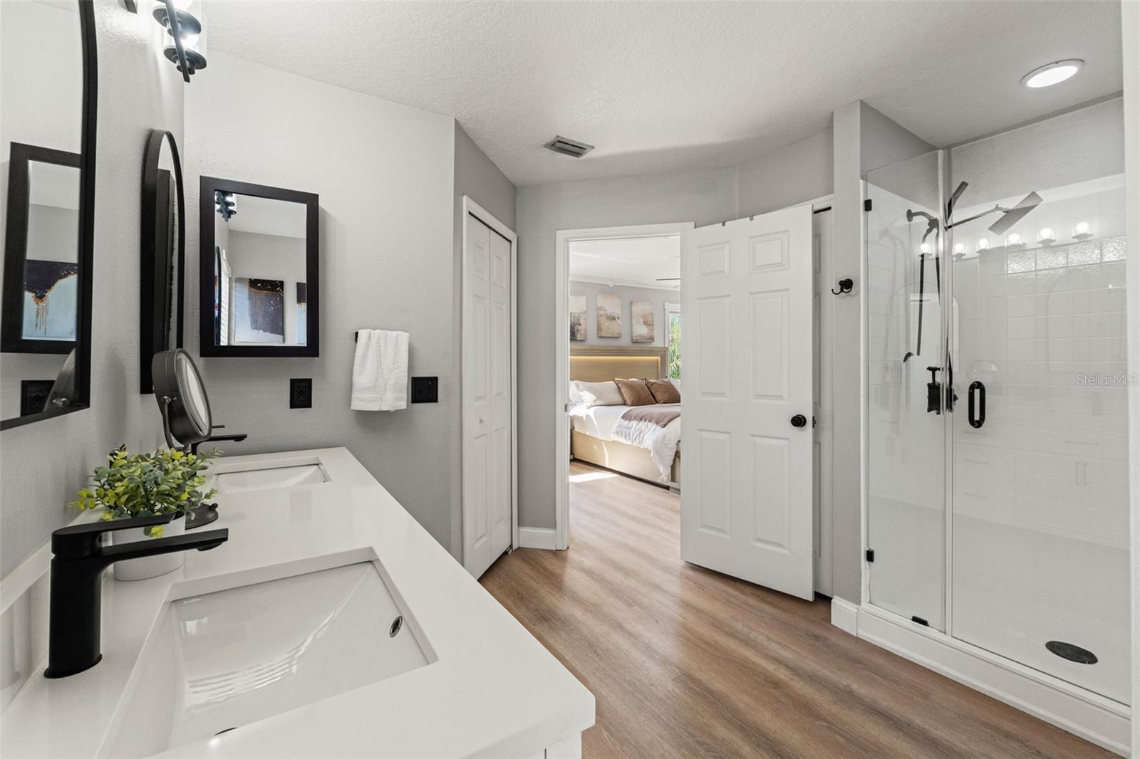 EASTLAKE OAKS PH 3 - Residential