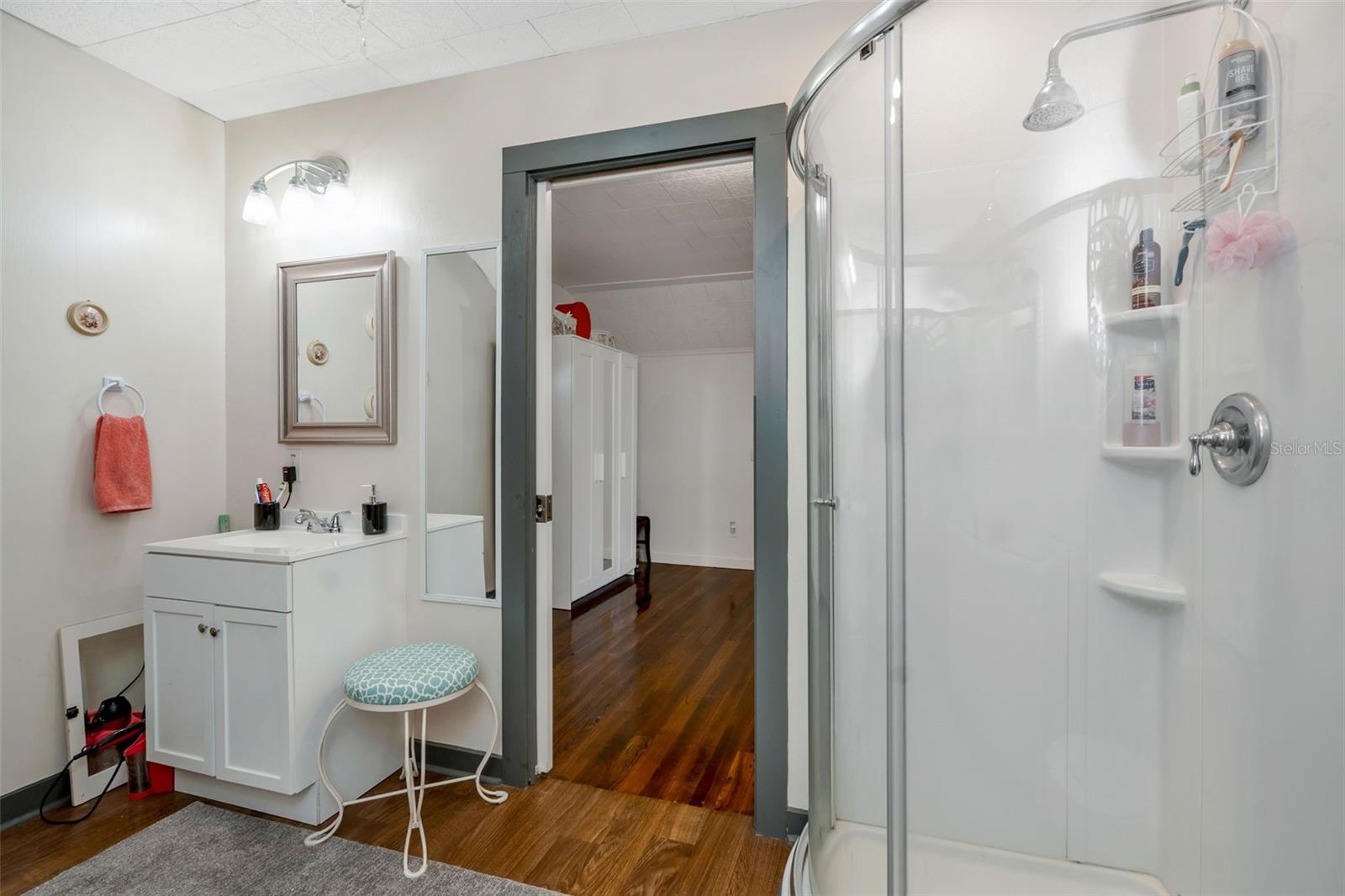 DUDLEYS 1ST ADD - Residential