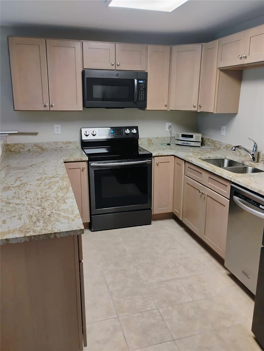 EVERYS ADD - Residential Lease