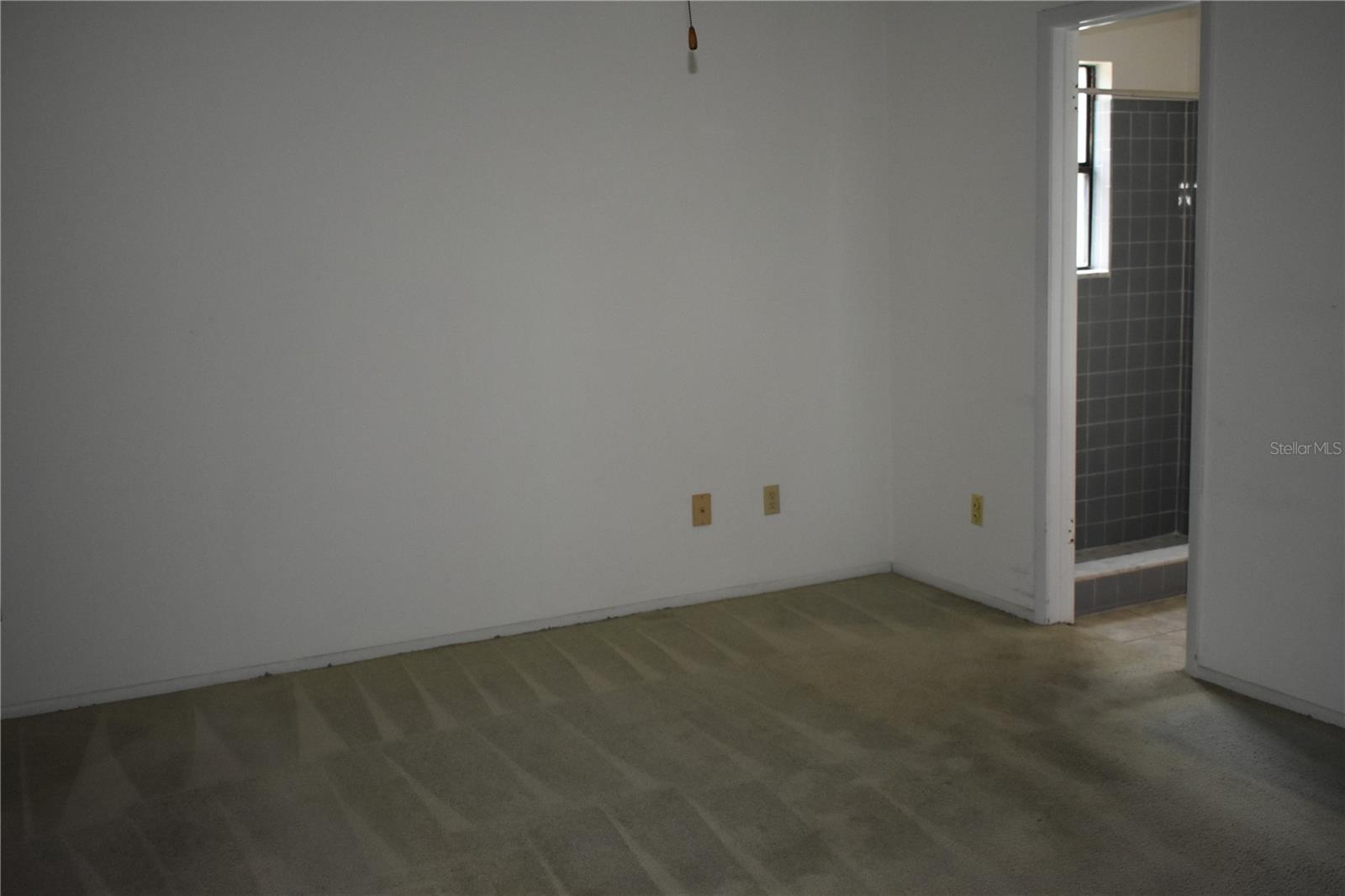610 SWALLOW COURT