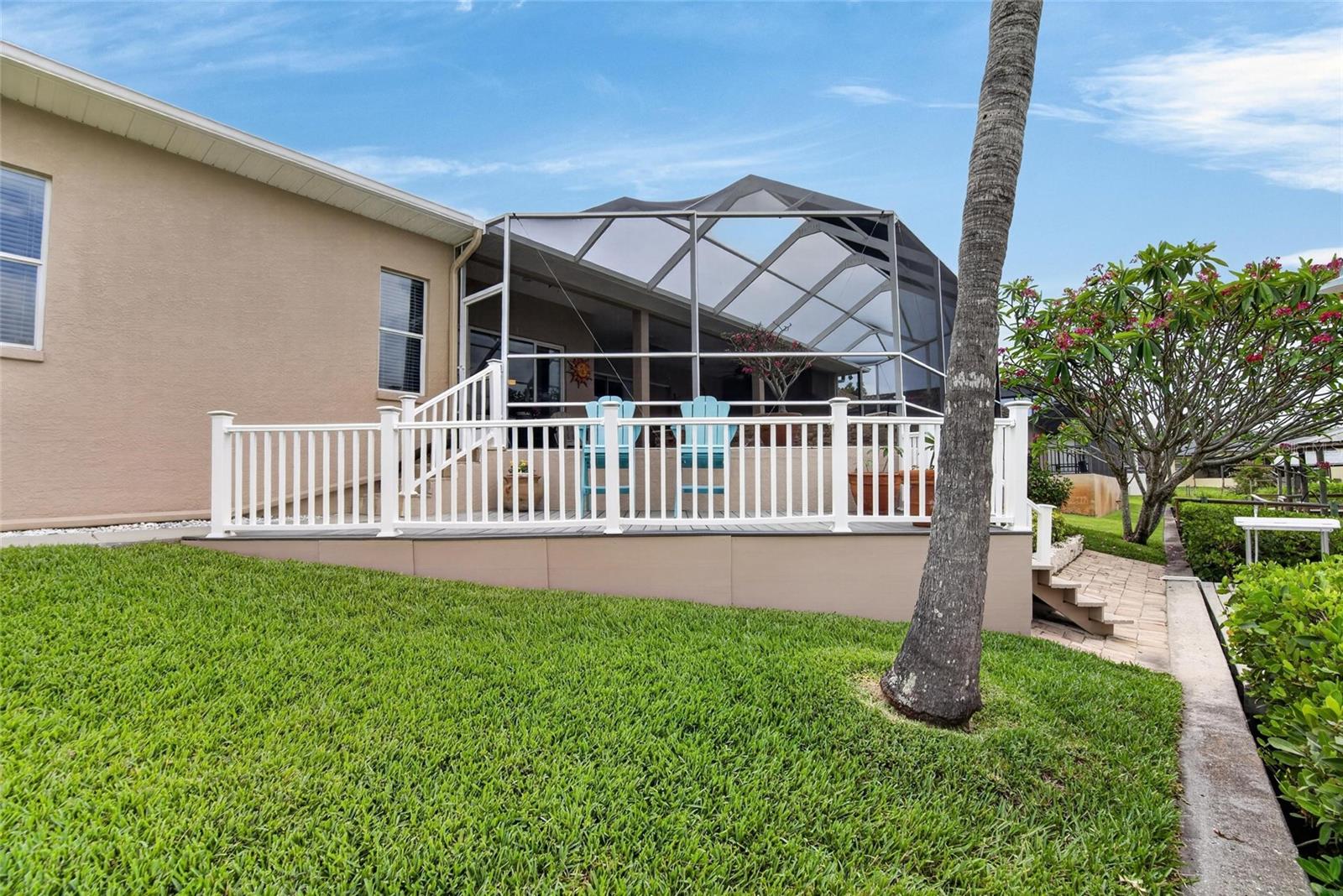 APOLLO BEACH UNIT 06 - Residential