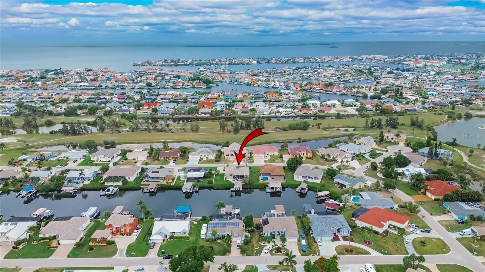 APOLLO BEACH UNIT 06 - Residential