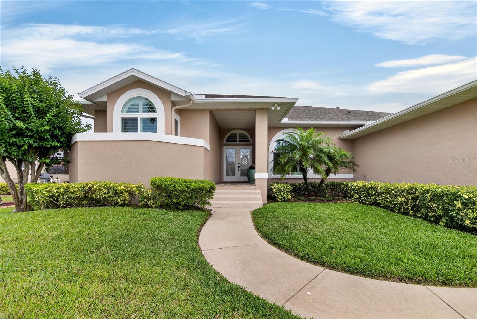 APOLLO BEACH UNIT 06 - Residential