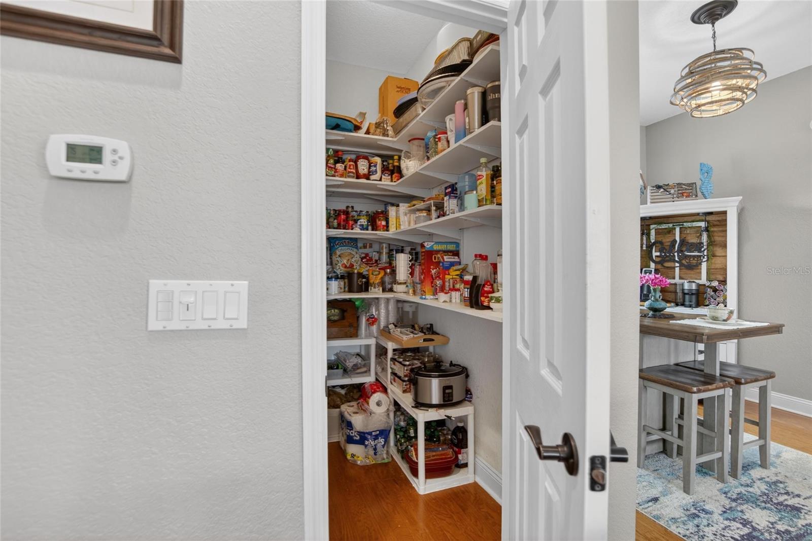 APOLLO BEACH UNIT 06 - Residential