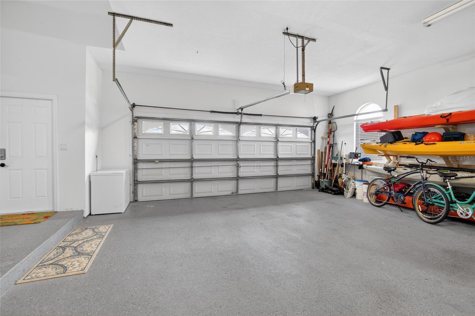 APOLLO BEACH UNIT 06 - Residential