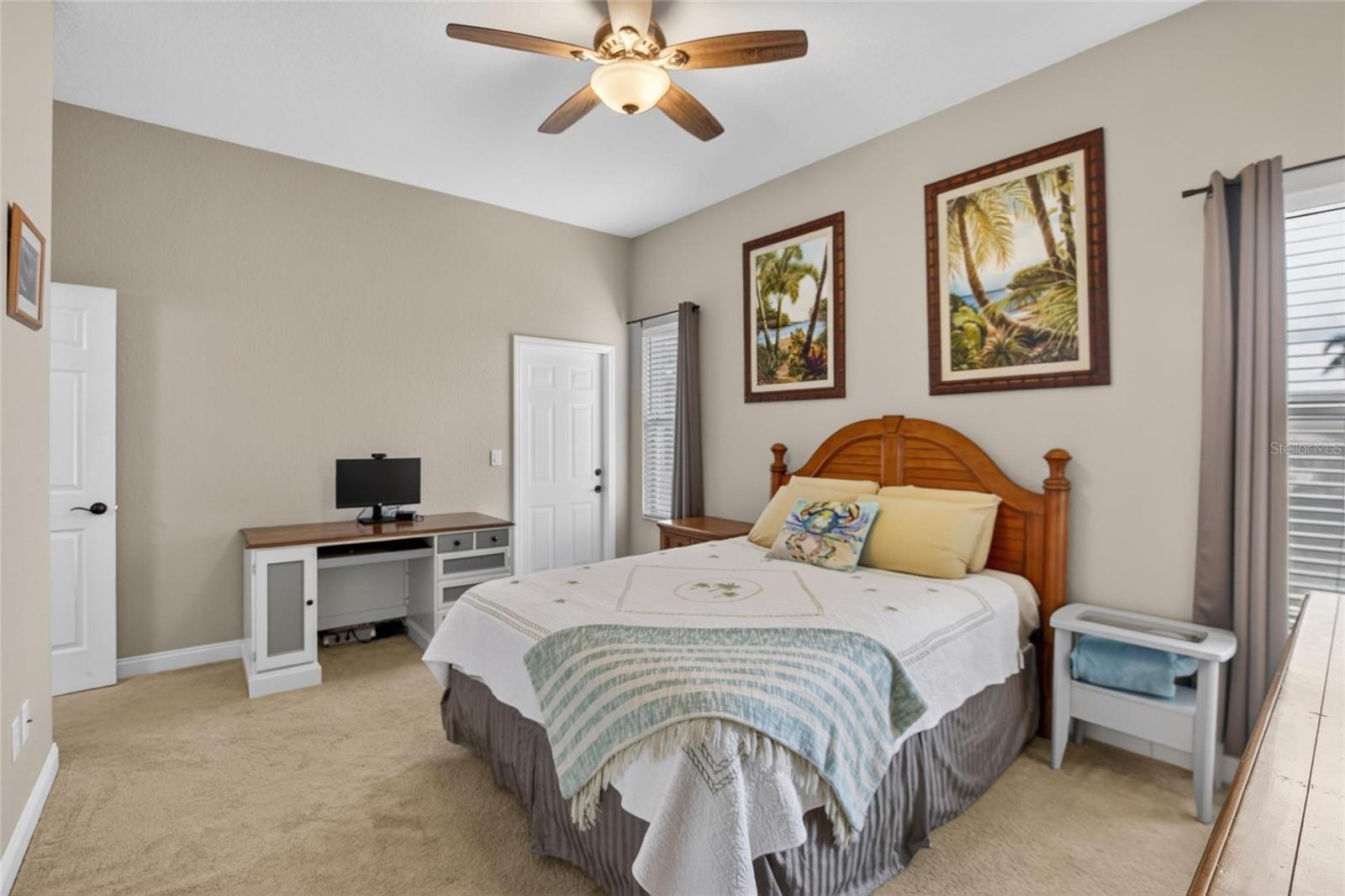 APOLLO BEACH UNIT 06 - Residential