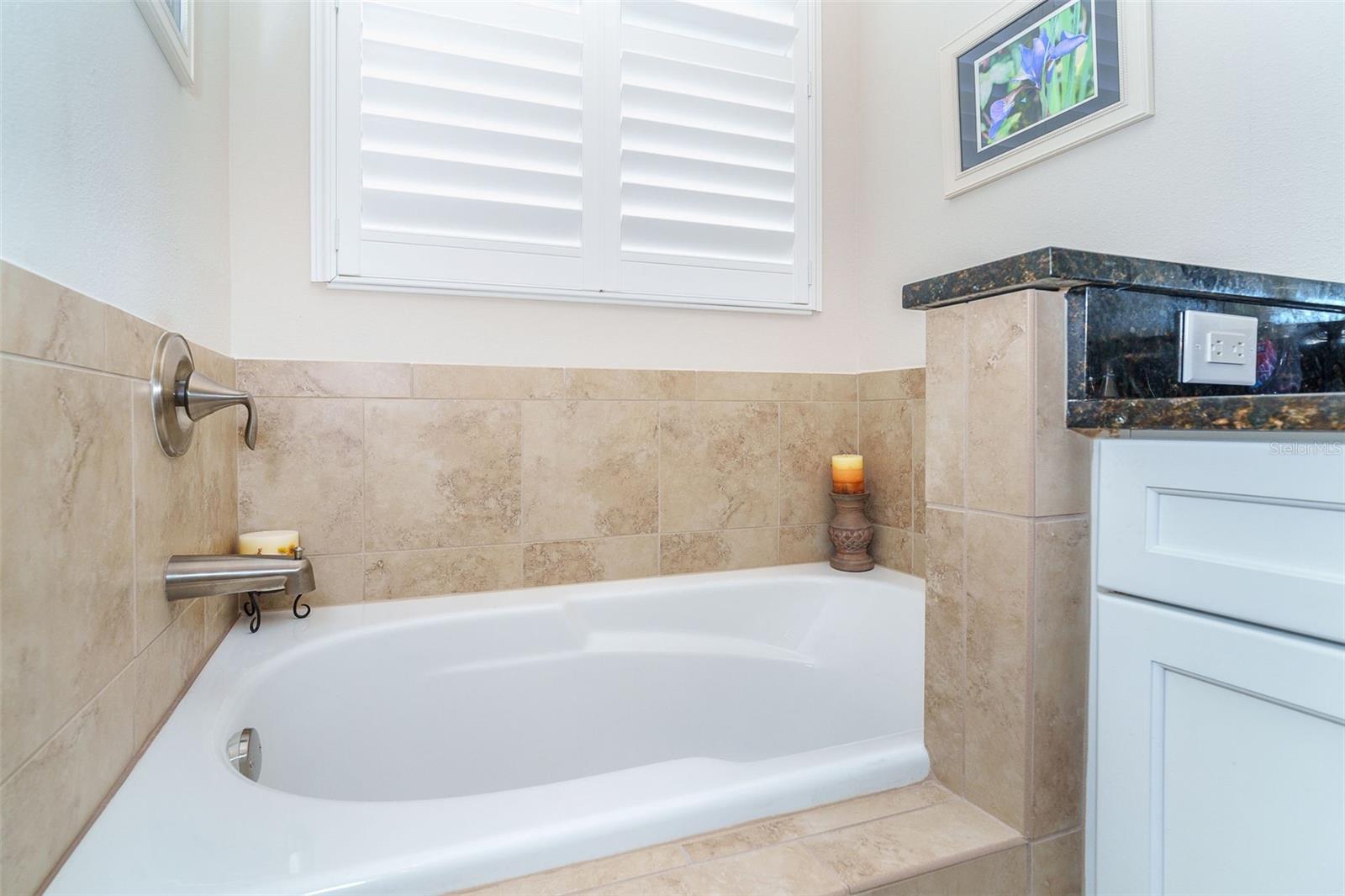 GRAND OAKS - Residential