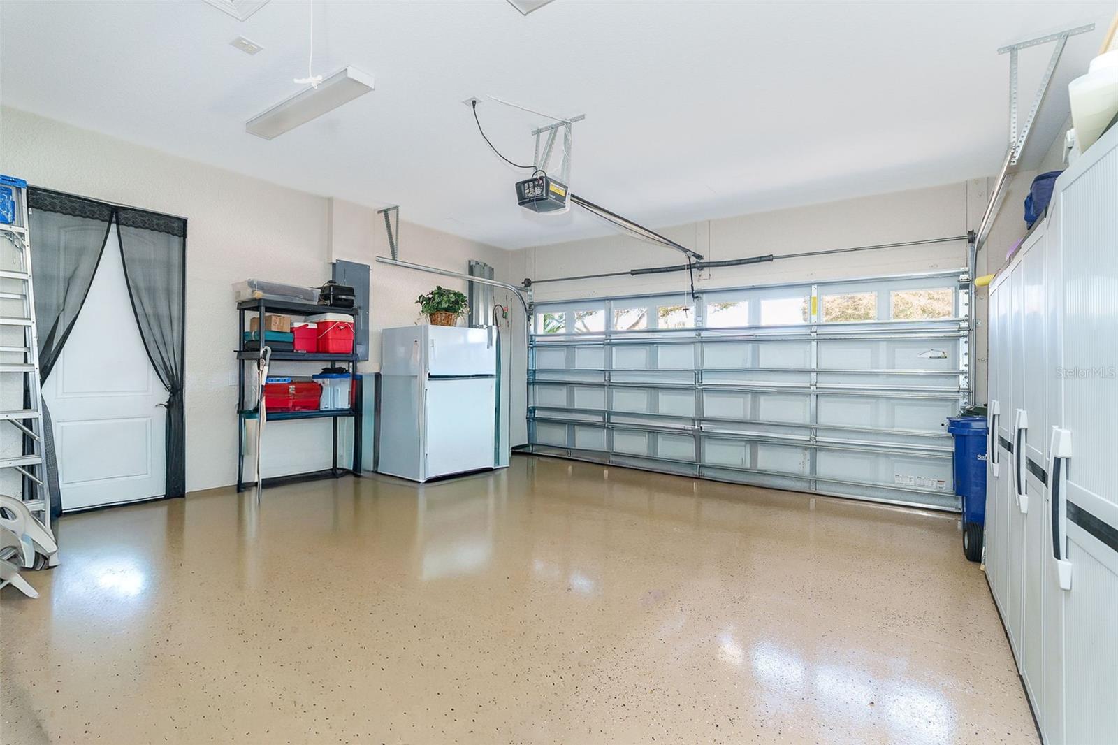 GRAND OAKS - Residential