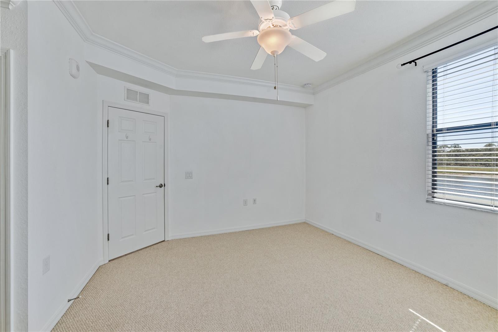 TERRACE I AT LAKEWOOD NATIONAL PH 2 - Residential Lease