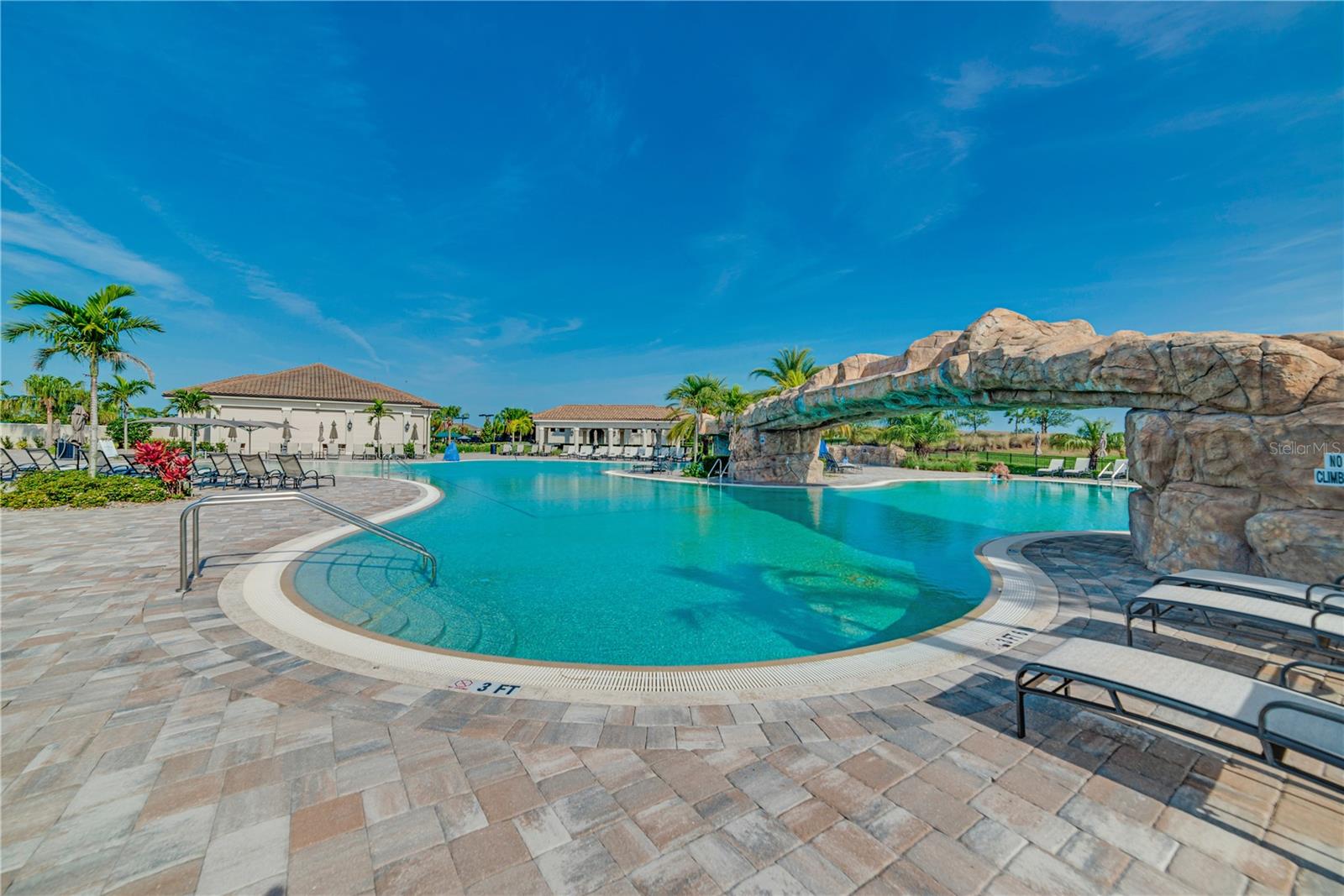 TERRACE I AT LAKEWOOD NATIONAL PH 2 - Residential Lease