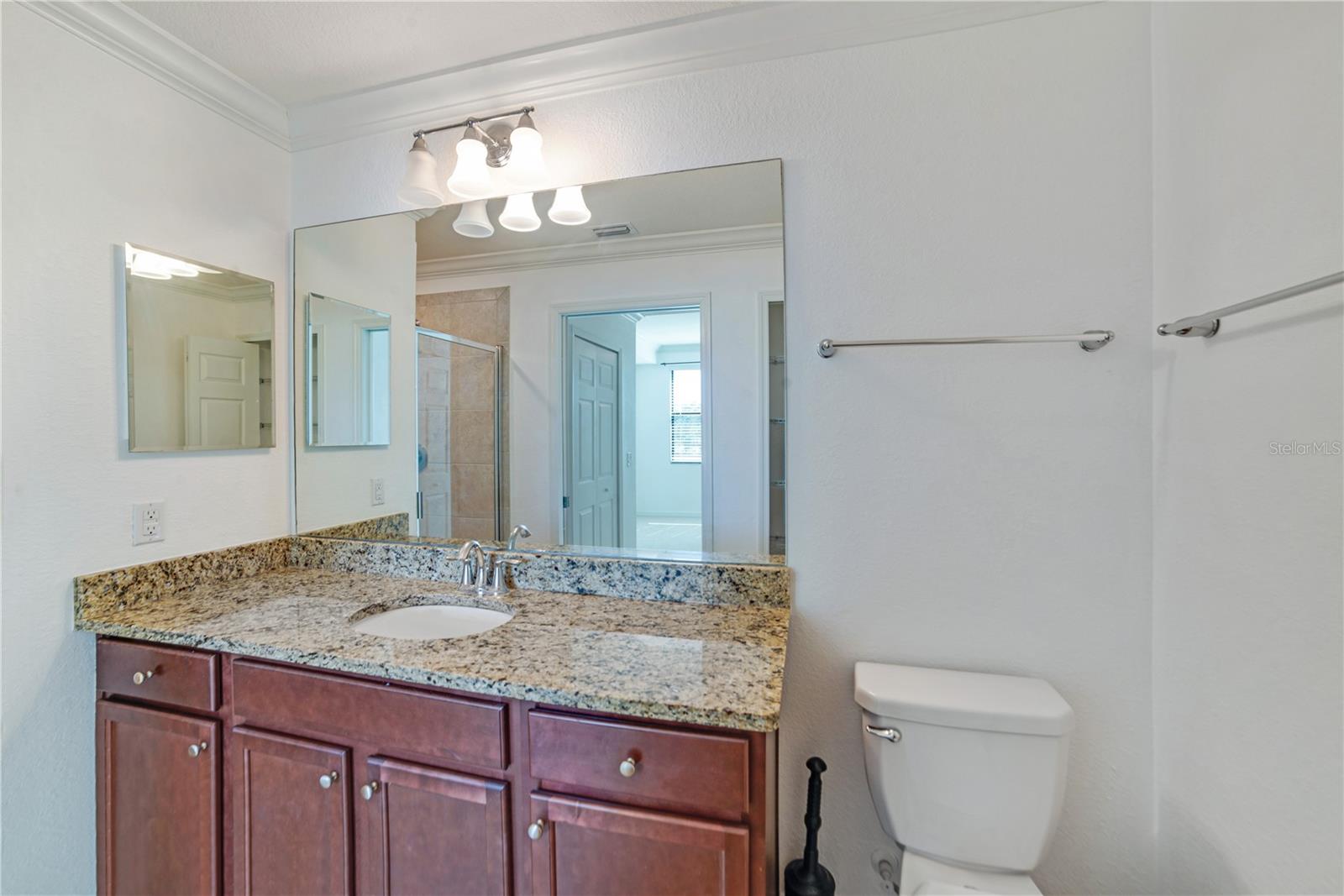 TERRACE I AT LAKEWOOD NATIONAL PH 2 - Residential Lease