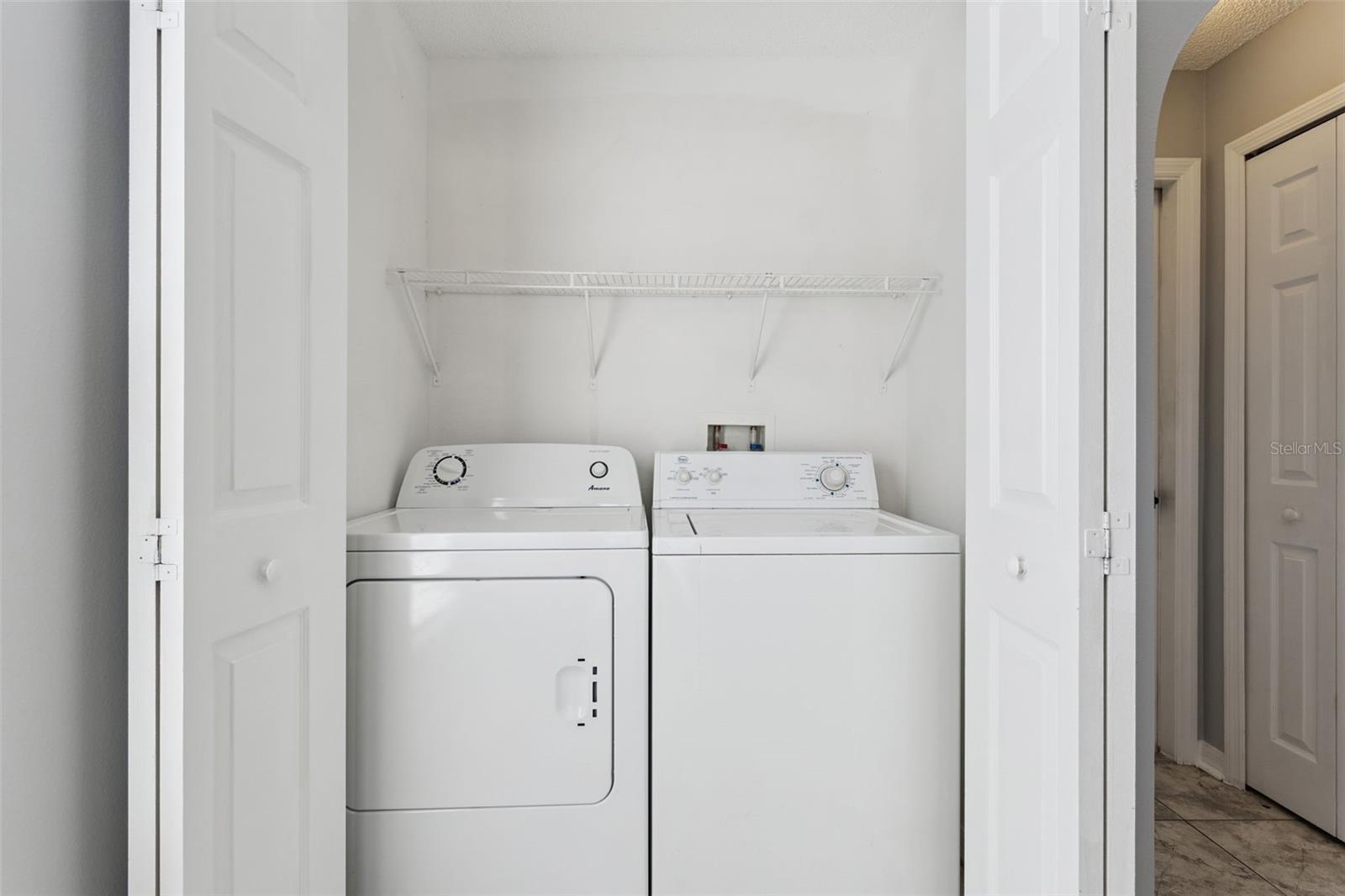 GROVELAND LAKE DOT LANDING SUB - Residential