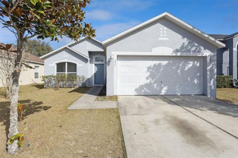 Photo of 237 Curtis Avenue, Groveland, FL 34736 (MLS # O6383637)