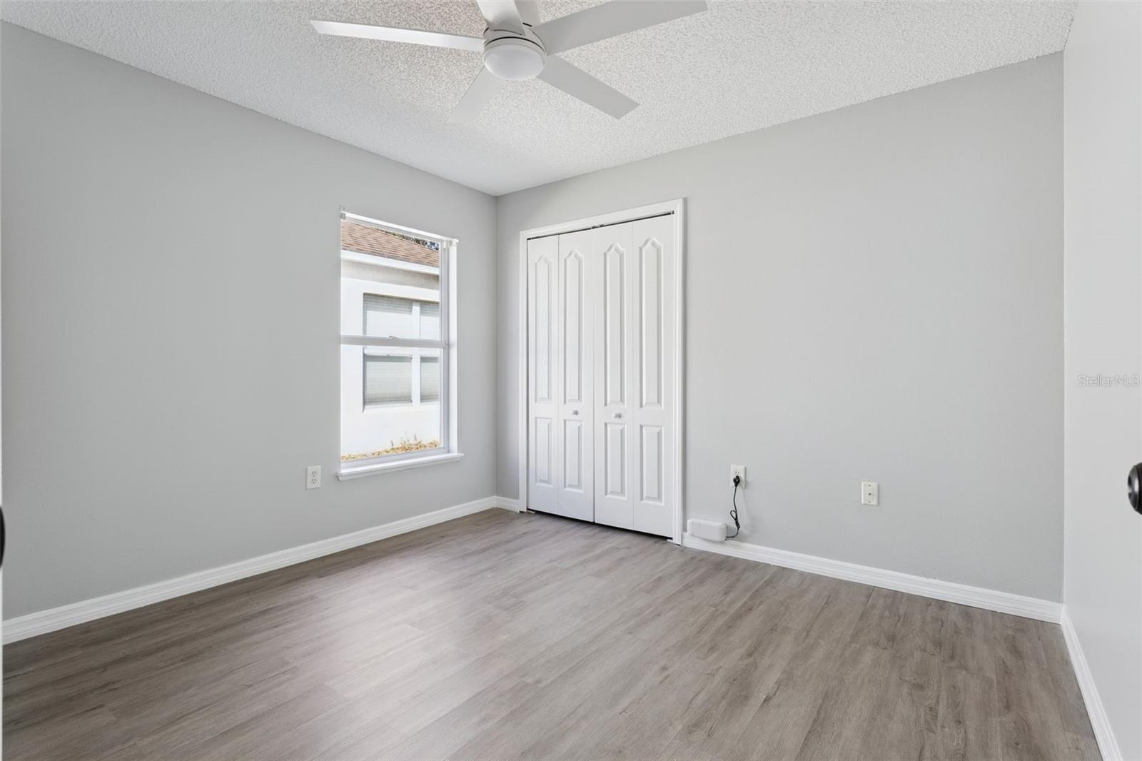 GROVELAND LAKE DOT LANDING SUB - Residential