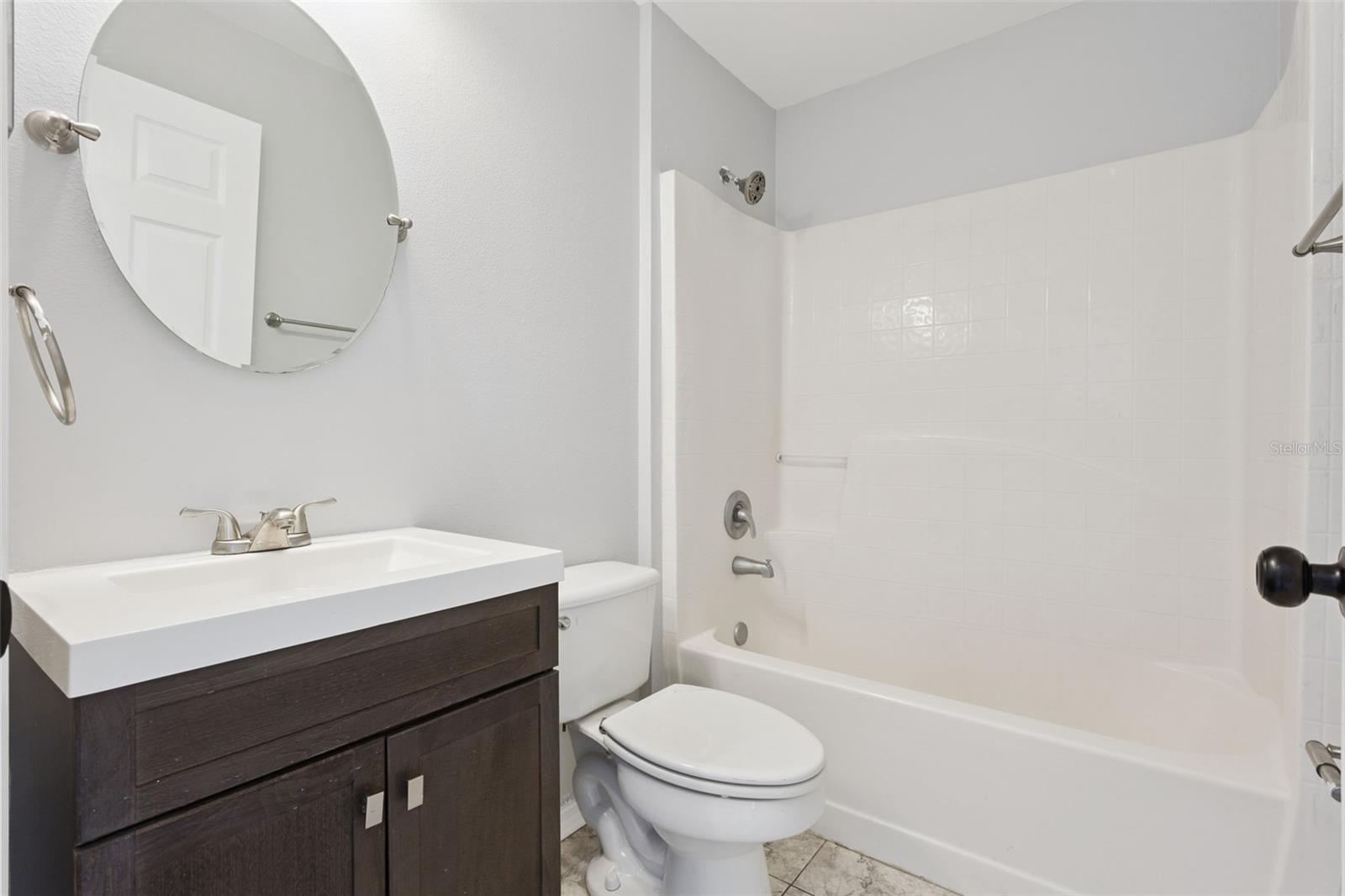 GROVELAND LAKE DOT LANDING SUB - Residential