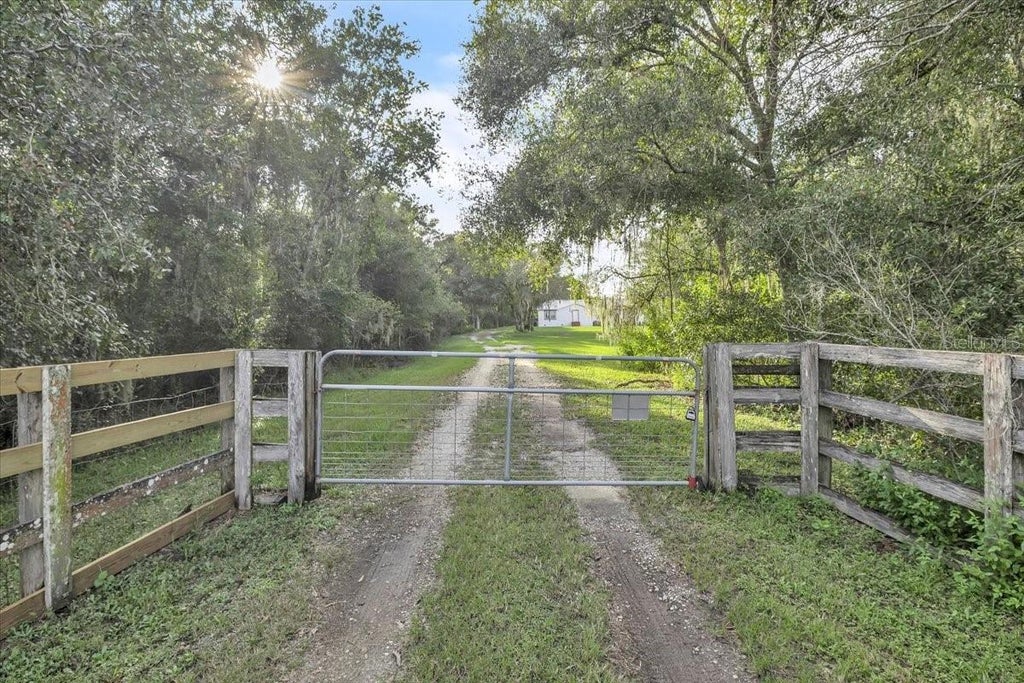 Photo of 5188 Pine Level Road, Ona, FL 33865 (MLS # O6449428)