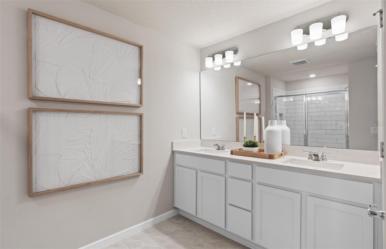 EMERALD POINTE AT BERYL LANDING - Residential