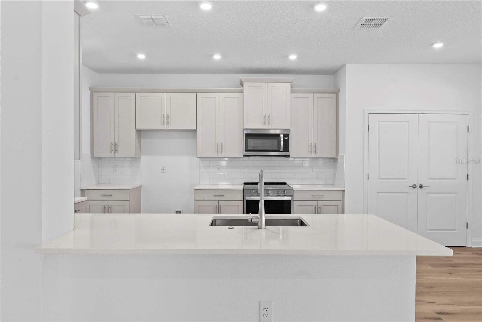 WASHINGTON TERRACE - Residential