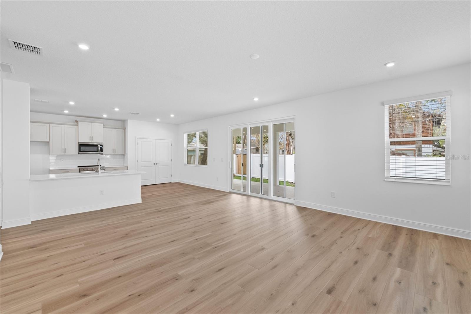 WASHINGTON TERRACE - Residential