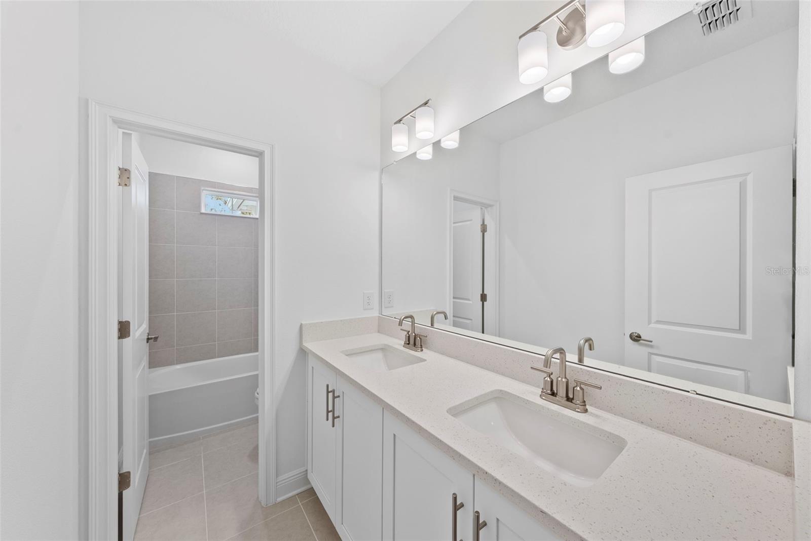 WASHINGTON TERRACE - Residential