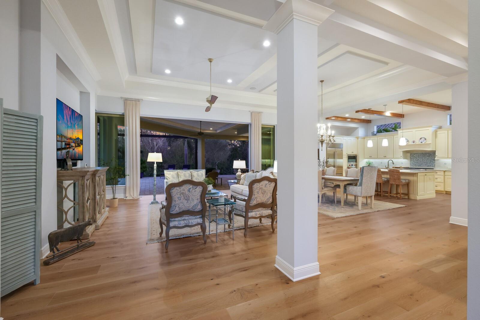 COUNTRY CLUB EAST AT LAKEWD RNCH YY1-4 - Residential