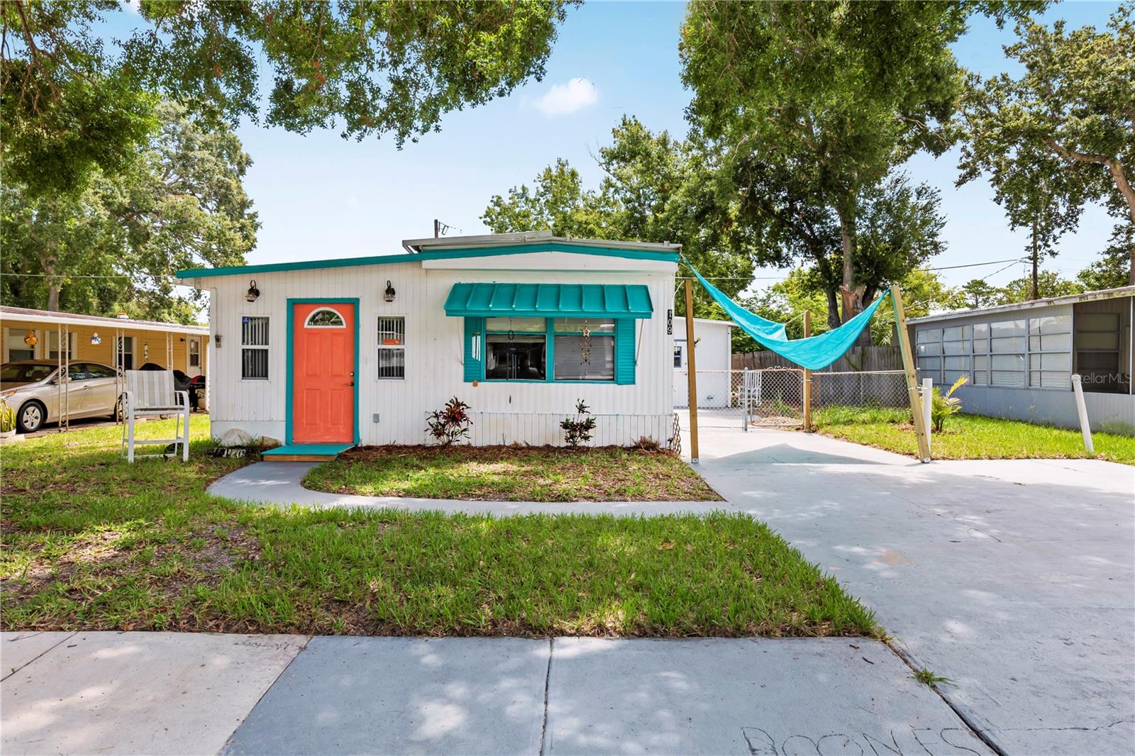 TWIN GATES MOBILE ESTATES - Residential