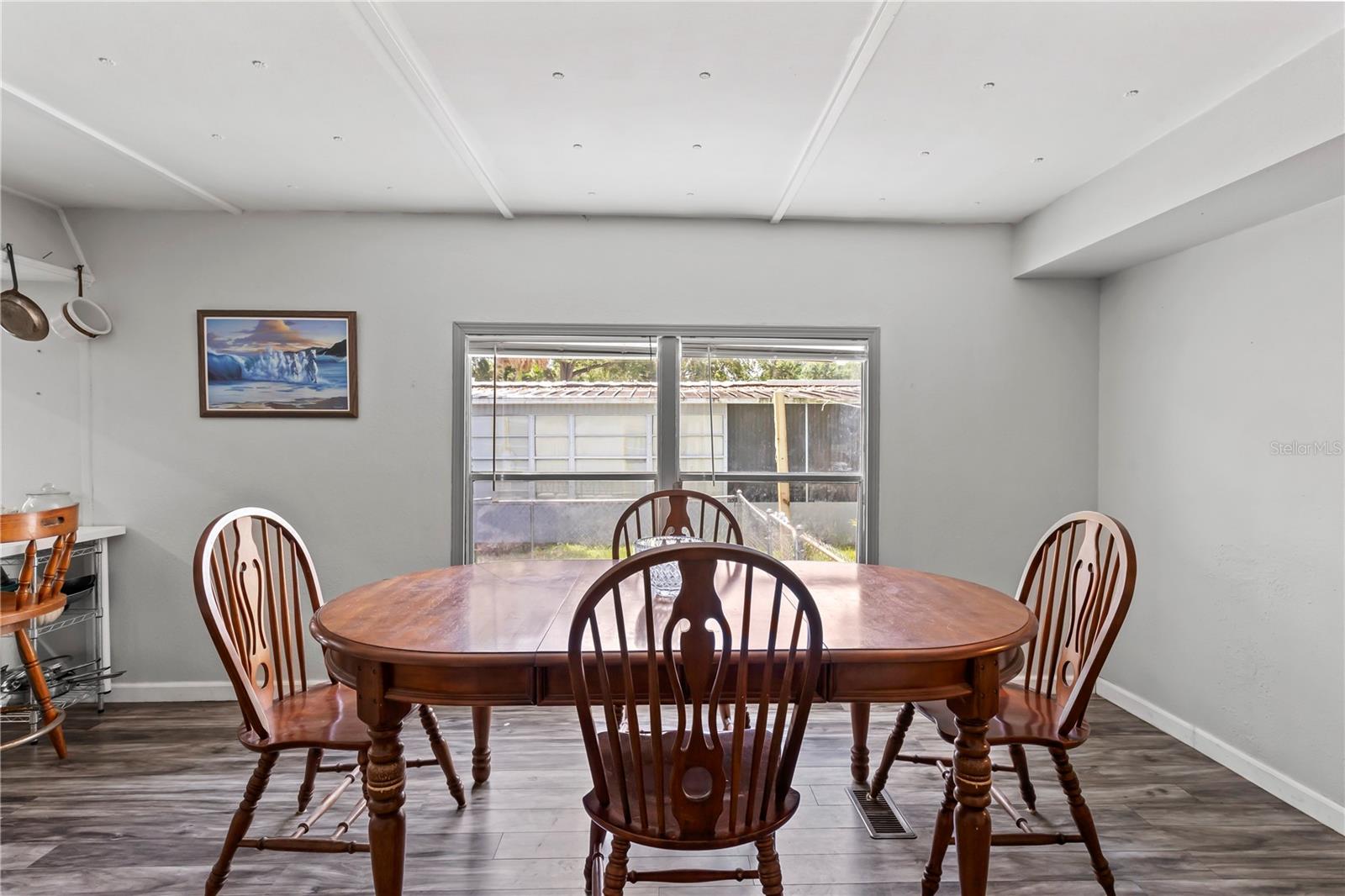 TWIN GATES MOBILE ESTATES - Residential