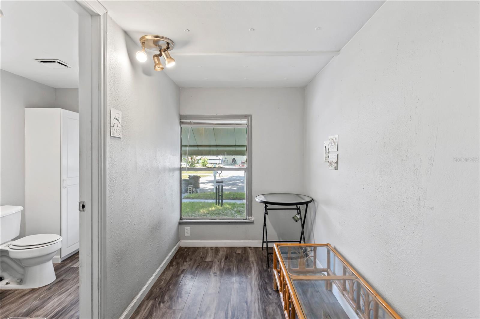 TWIN GATES MOBILE ESTATES - Residential