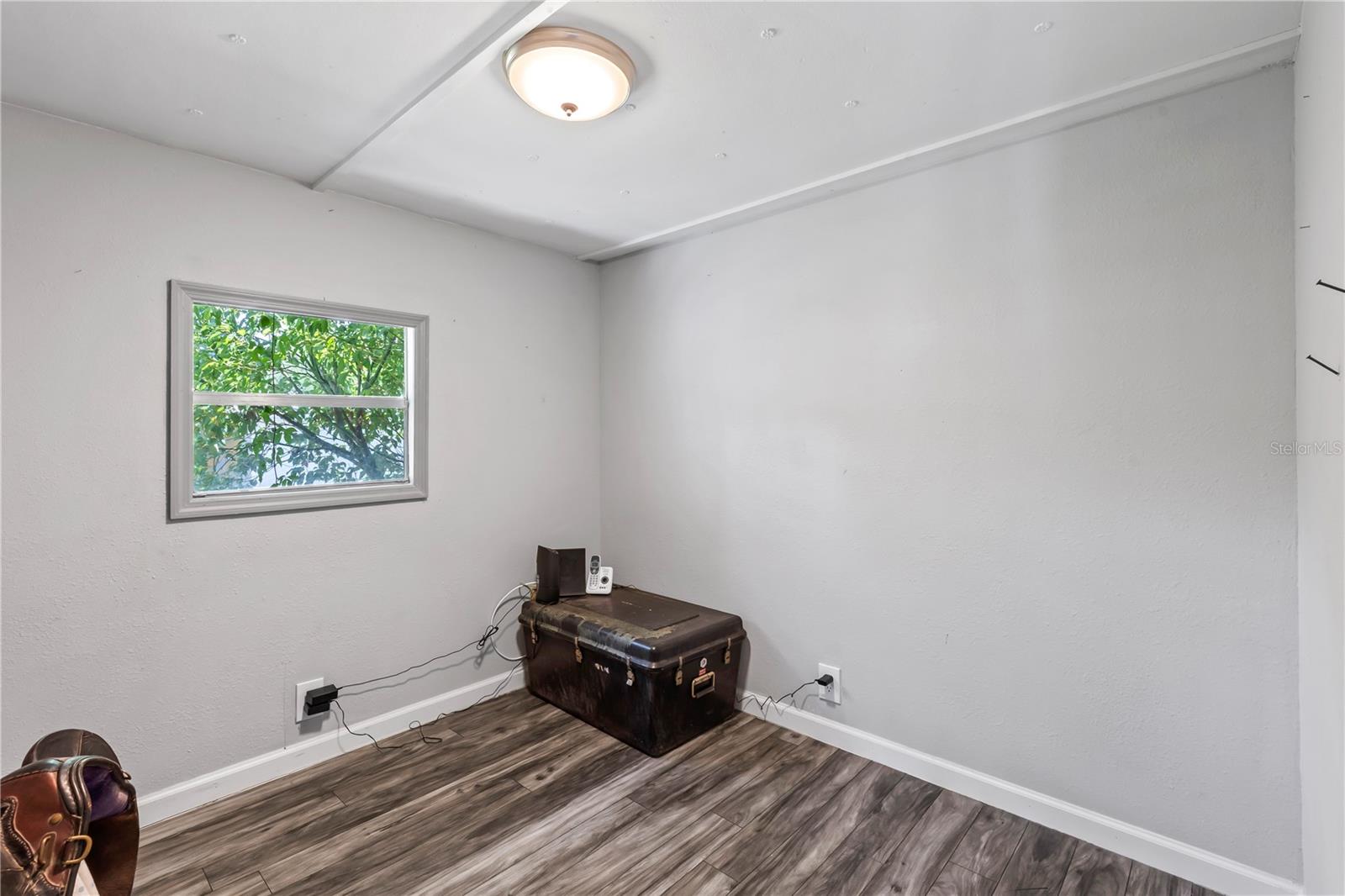 TWIN GATES MOBILE ESTATES - Residential
