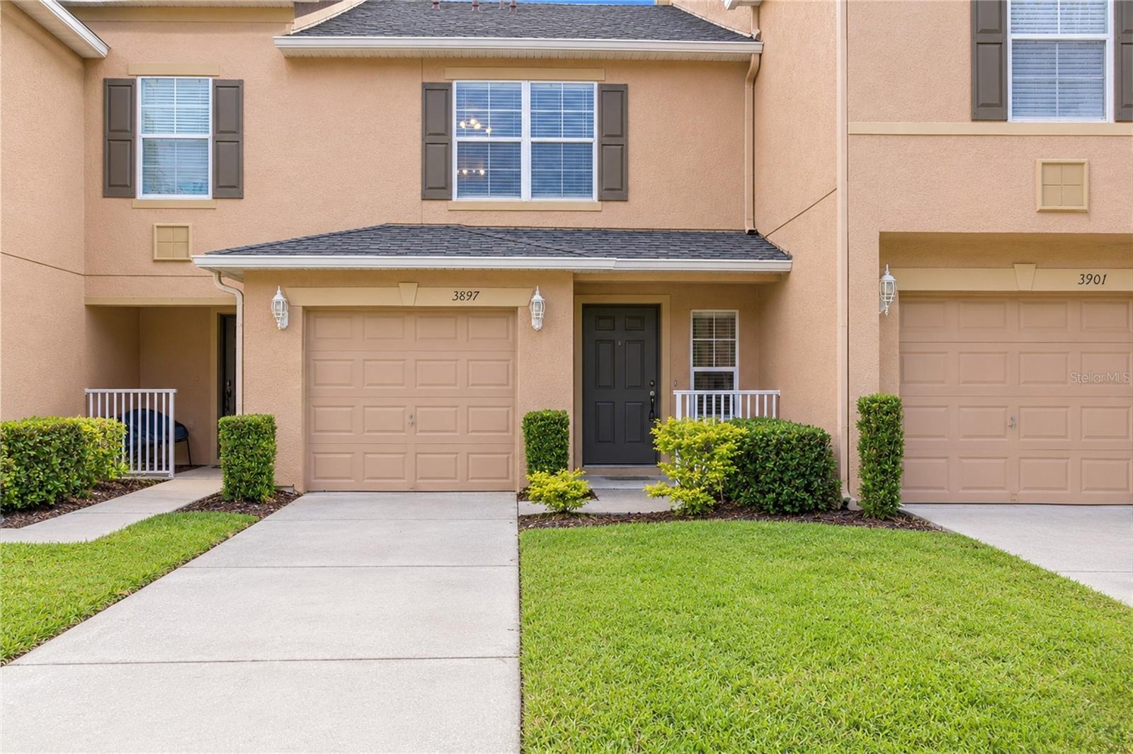 3897 SILVERBELL LOOP