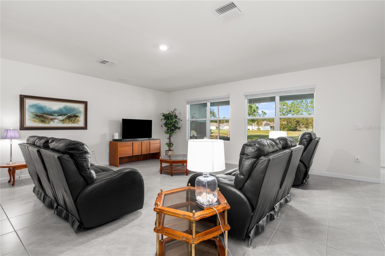 141 HICKORY COURSE CIRCLE