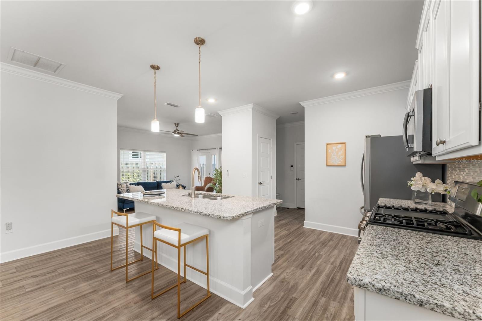 LUGANO PH 2 PB 34 PG 93 - Residential