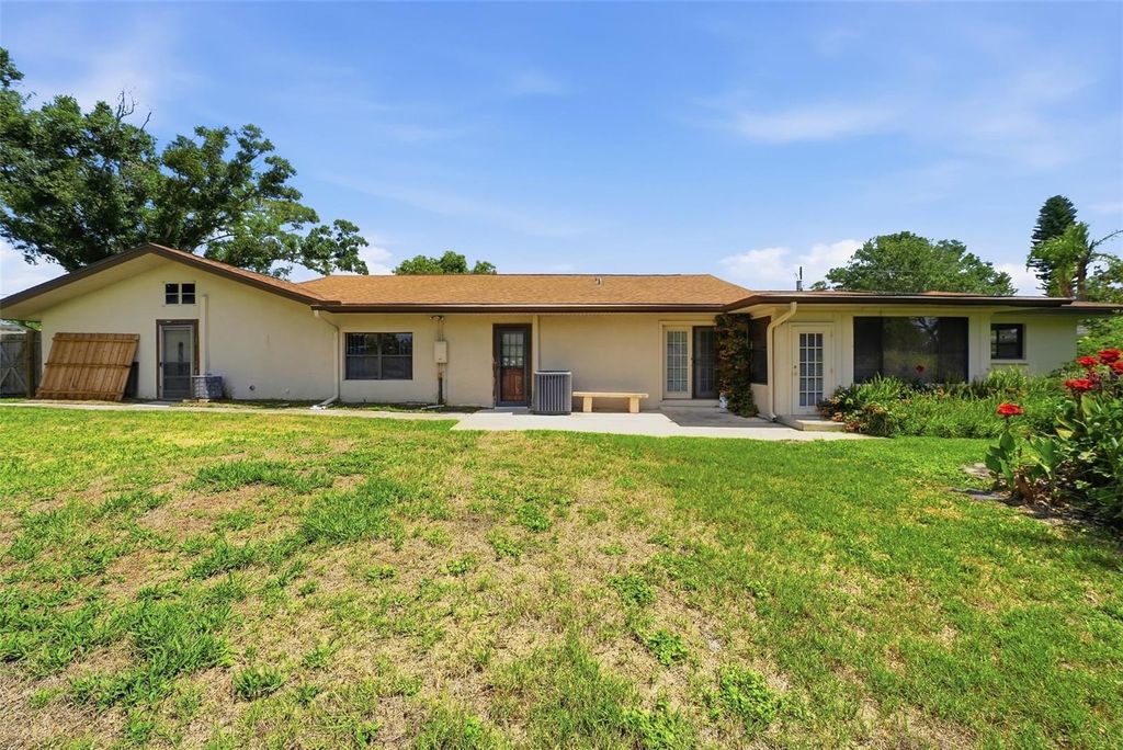 Photo of 3133 Bay Lane, Clearwater, FL 33759 (MLS # TB8512857)