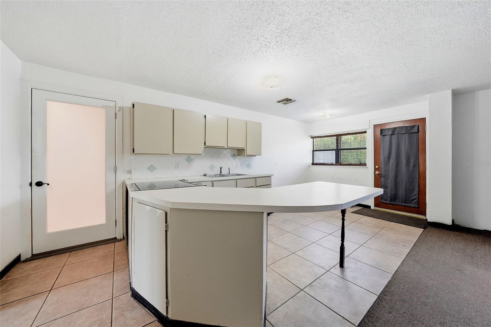 CRYSTAL HEIGHTS SUB - Residential