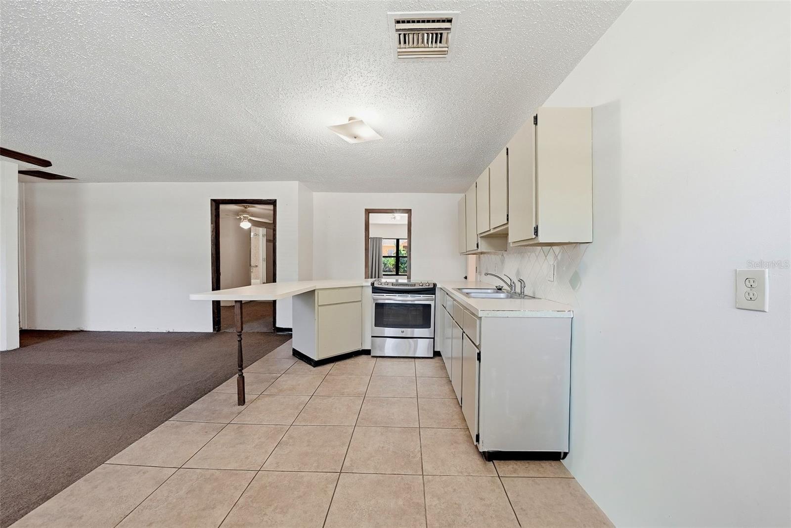 CRYSTAL HEIGHTS SUB - Residential
