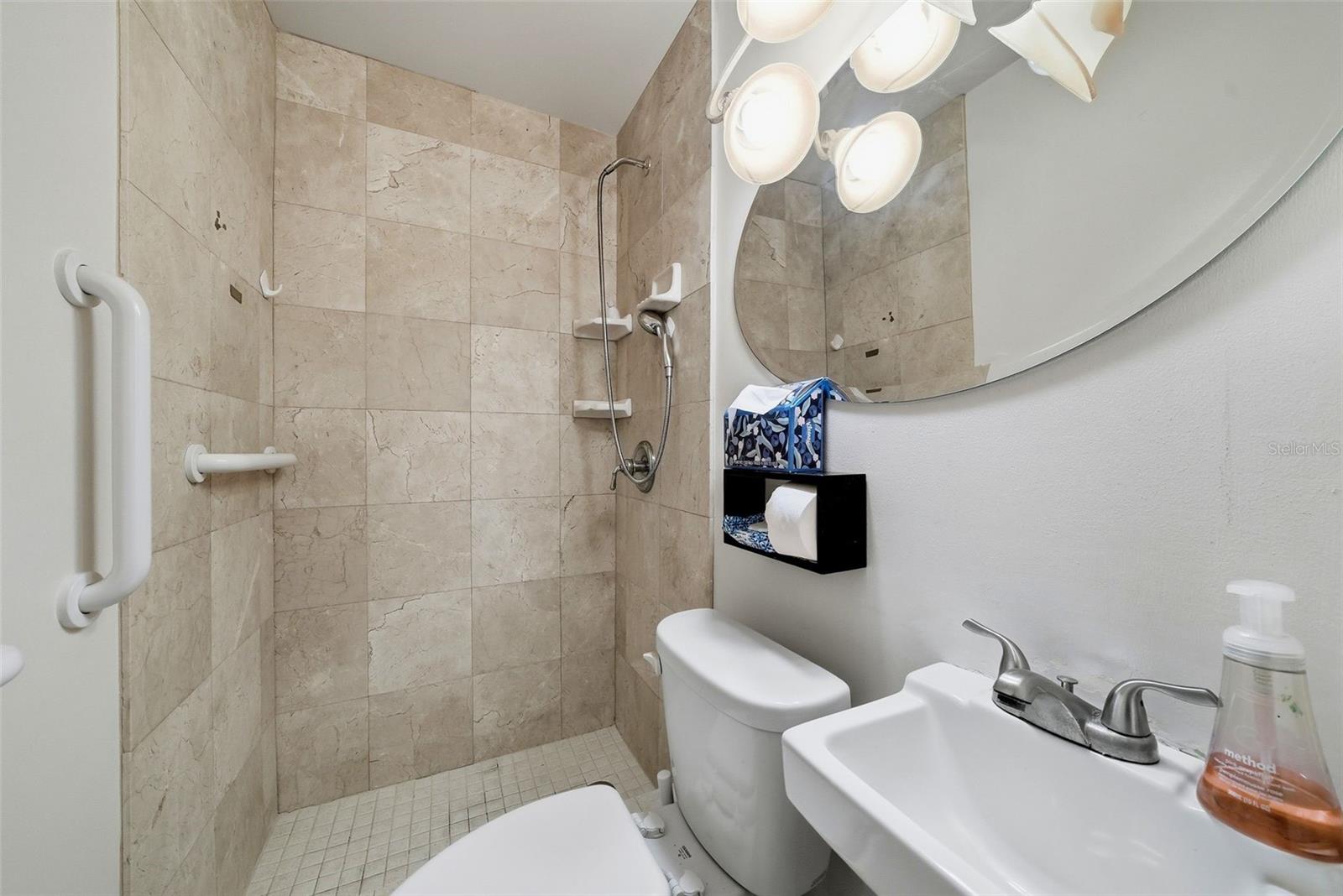 CRYSTAL HEIGHTS SUB - Residential