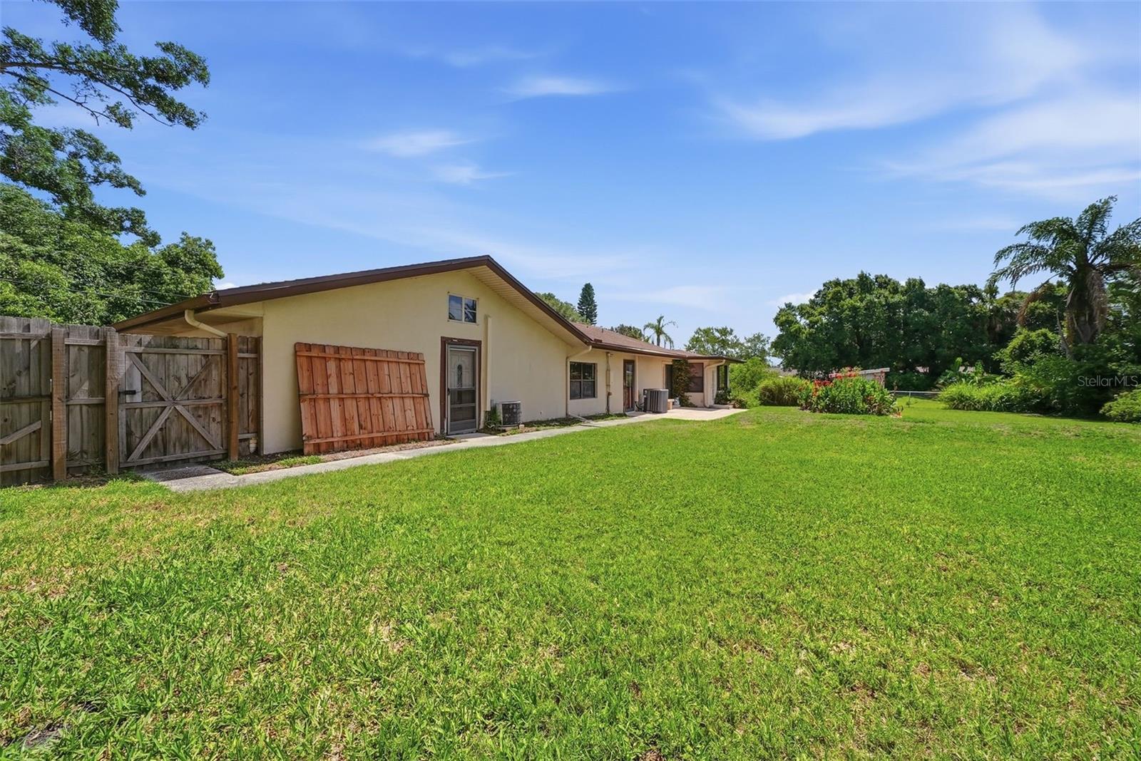 3133 BAY LANE