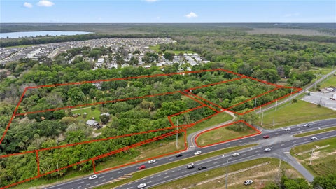Tiny photo for 1712 Connell Road, Leesburg, FL 34748 (MLS # U8252887)