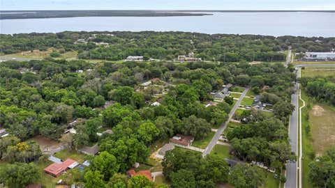 Tiny photo for 1712 Connell Road, Leesburg, FL 34748 (MLS # U8252887)