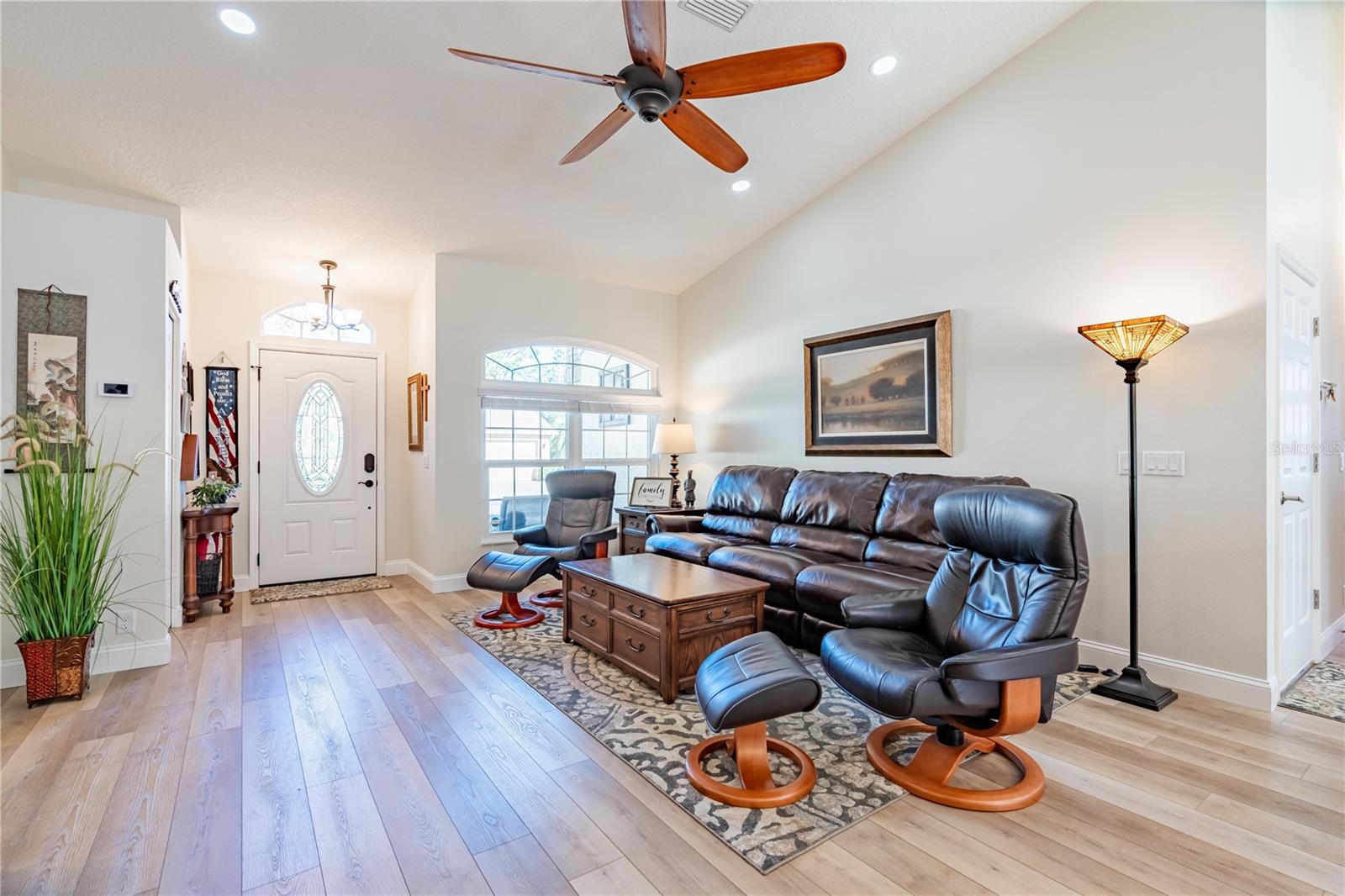 TIMBER PINES - Residential