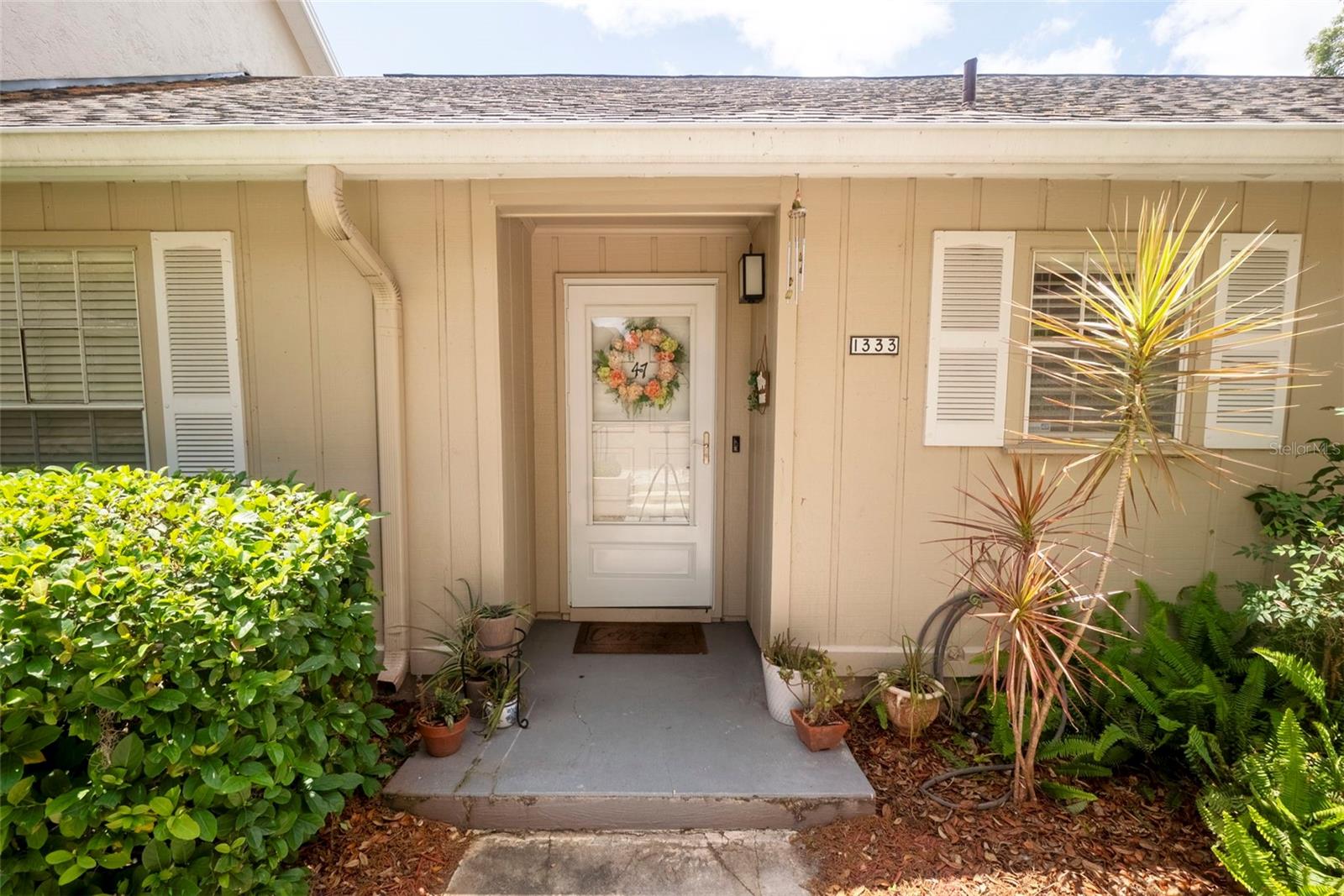 Charming 2-Bedroom Villa in Sought-After Errol Estates
Welcome to this beautifully updated 2-bedroom, 2-bathroom villa nestled in the heart of Errol Estates. Offering comfort, style, and modern convenience, this home is move-in ready and full of character!
Step inside to discover brand-new luxury vinyl plank flooring (2024) in the main bedroom, living room, and kitchen—creating a seamless and contemporary feel. The spacious kitchen boasts sleek quartz countertops (2023), perfect for preparing meals and entertaining guests. Enjoy peace of mind with recent upgrades including a new roof (2021) and a new AC unit (late 2024), plus a new dryer (2025) to complete your laundry needs.
Smart features like keyless entry and a Nest thermostat provide convenience and energy efficiency. The wood-frame ceiling inside the villa remains untouched by paint, preserving a warm, rustic charm that adds unique character to the space. Outside, the exterior was freshly painted by the HOA in 2022.
This low-maintenance villa offers the perfect blend of modern updates and timeless appeal in a serene, established community.
Don’t miss your chance to own a piece of charm in Errol Estates—schedule your private showing today!