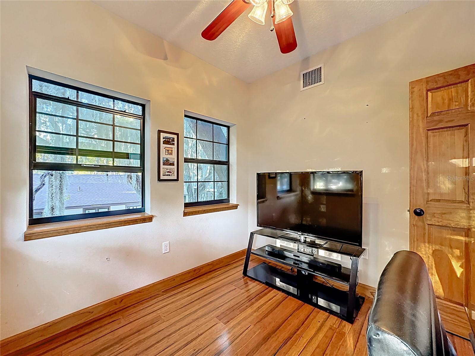 RESTHAVEN - Residential