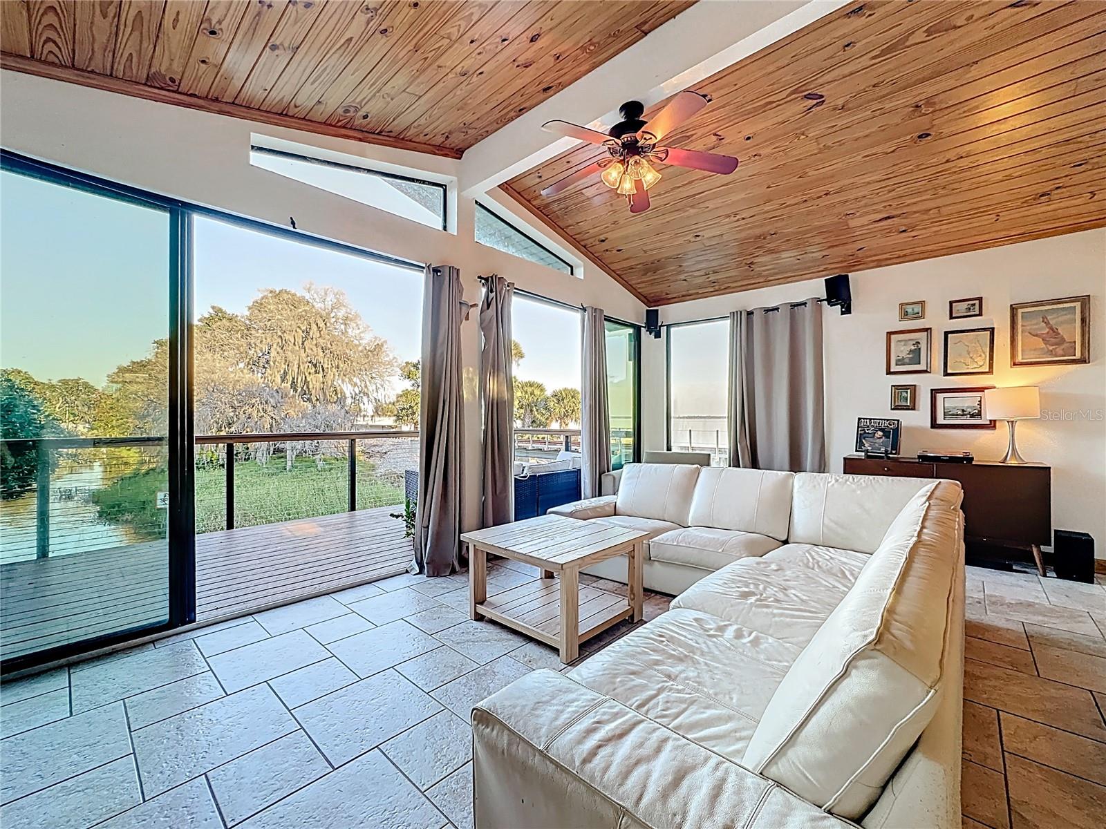 RESTHAVEN - Residential