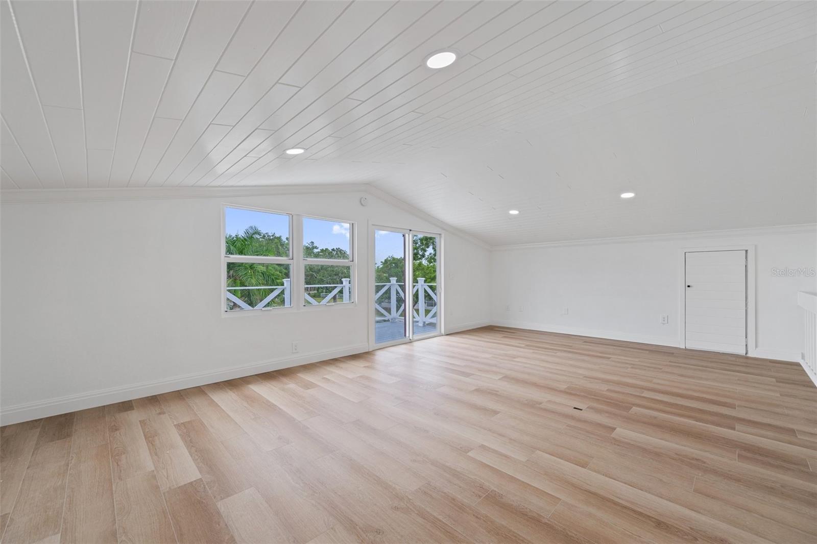 LILES & STANTON SUB - Residential