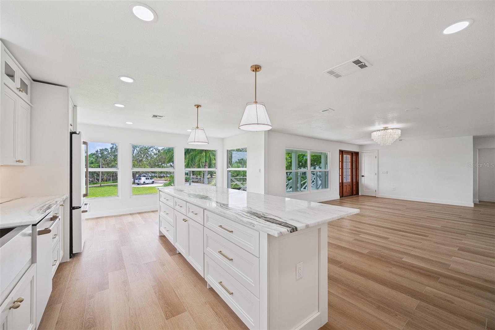 LILES & STANTON SUB - Residential