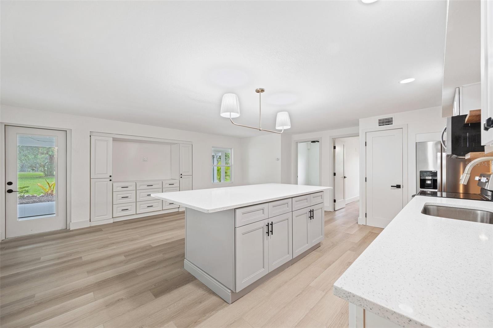 LILES & STANTON SUB - Residential