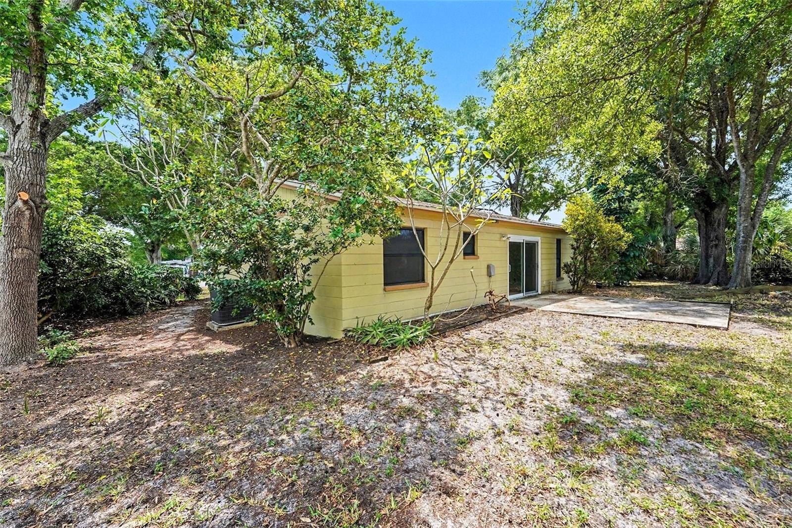 AUTUMN RUN - Residential