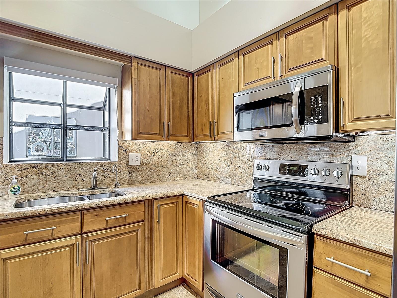 WESCOTT SQUARE - Residential